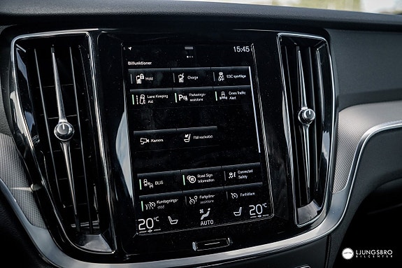 Volvo V60 13 of 18