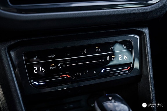 Volkswagen Tiguan 14 of 22