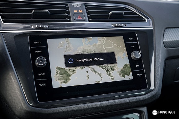 Volkswagen Tiguan 12 of 20