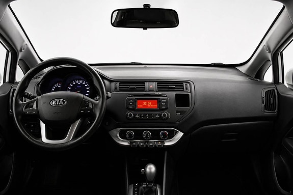 Kia Rio 9 of 15