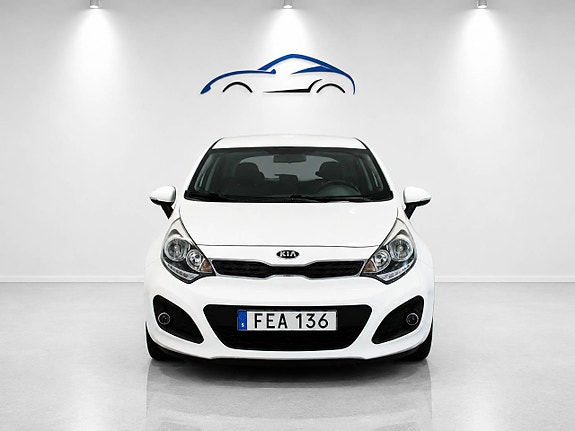 Kia Rio 2 of 15