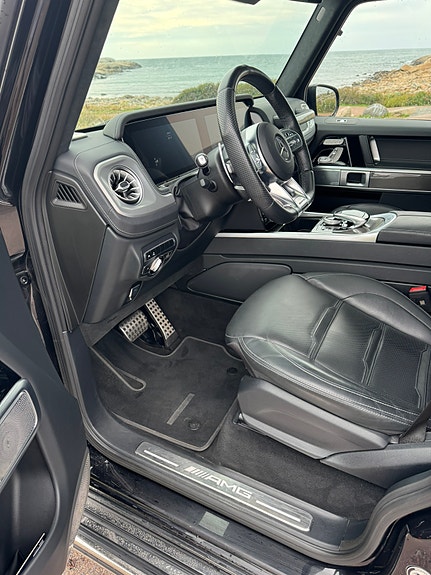 Mercedes-Benz G63 5 of 6