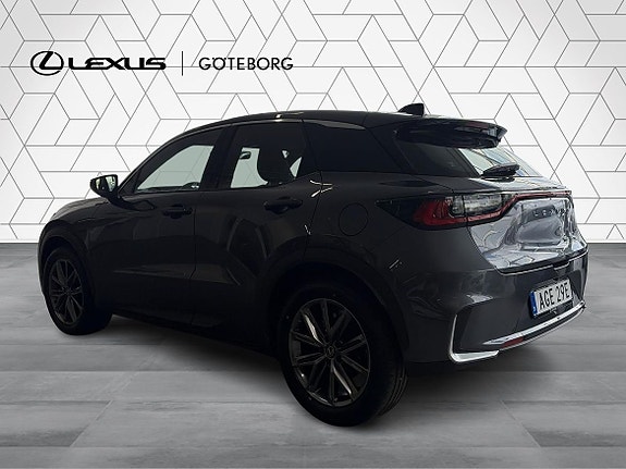 Lexus LBX 3 of 16