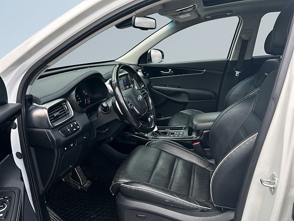 Kia Sorento 7 of 27