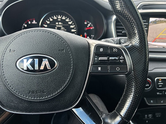 Kia Sorento 23 of 27