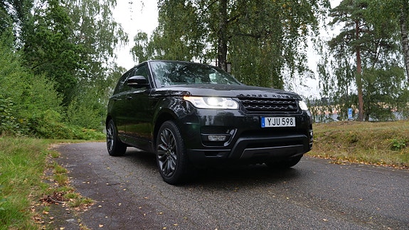 Land Rover Range Rover Sport 2 of 10