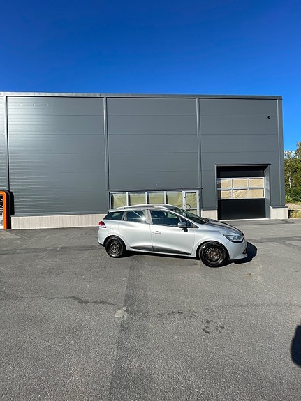 Renault Clio 2 of 11