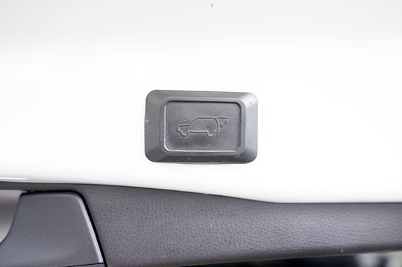 Toyota RAV4 22 of 23