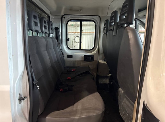 Peugeot Boxer 7 of 13