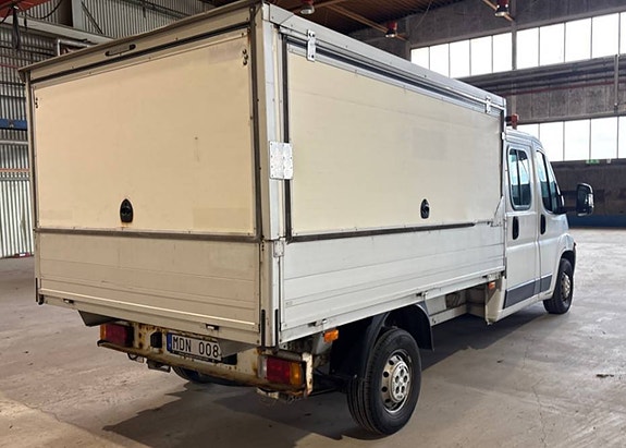Peugeot Boxer 2 of 13
