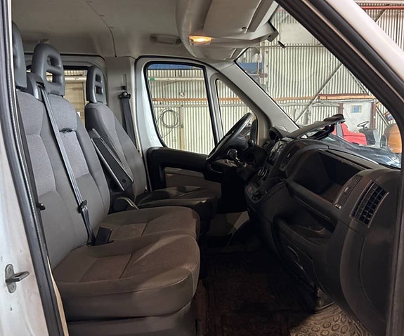 Peugeot Boxer 6 of 13