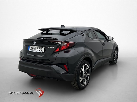 Toyota C-HR 6 of 30