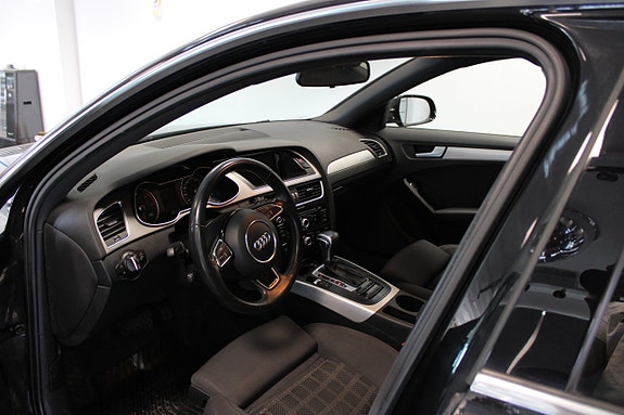 Audi A4 8 of 16