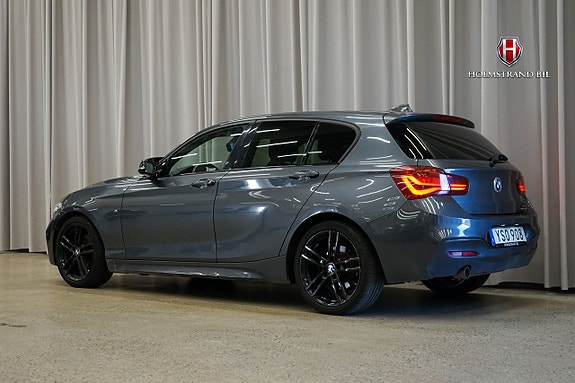 BMW 118i 4 of 22