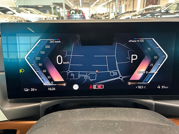 BMW i4 22 of 26