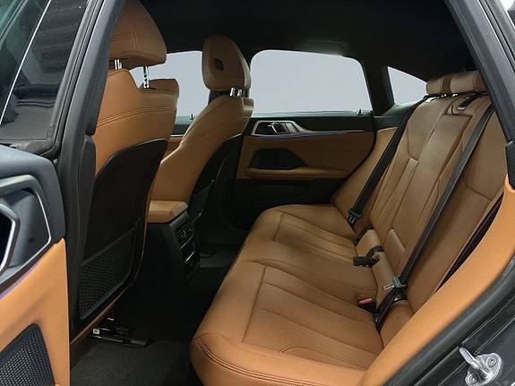 BMW i4 13 of 26
