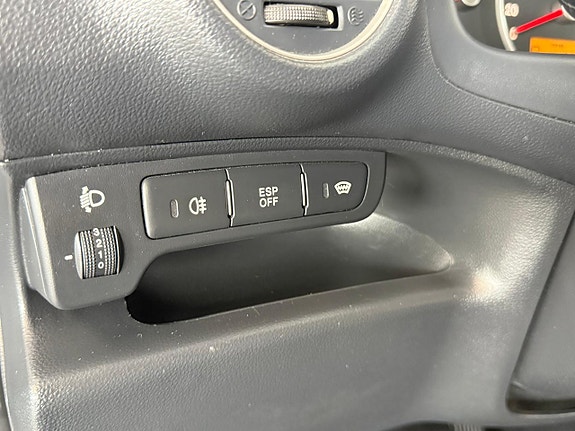 Kia Carens 15 of 20