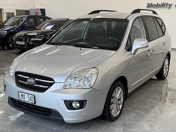 Kia Carens 4 of 20