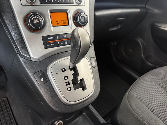 Kia Carens 13 of 20