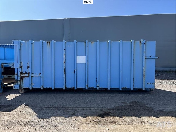 RHD 200 komprimator med container (59,000:- ex moms) 18 of 24