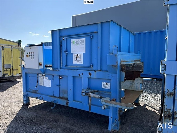 RHD 200 komprimator med container (59,000:- ex moms) 4 of 24