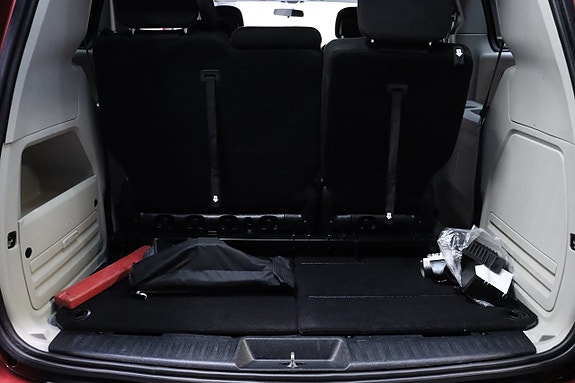 Dodge Grand Caravan 15 of 21