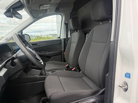 Volkswagen Caddy 19 of 25