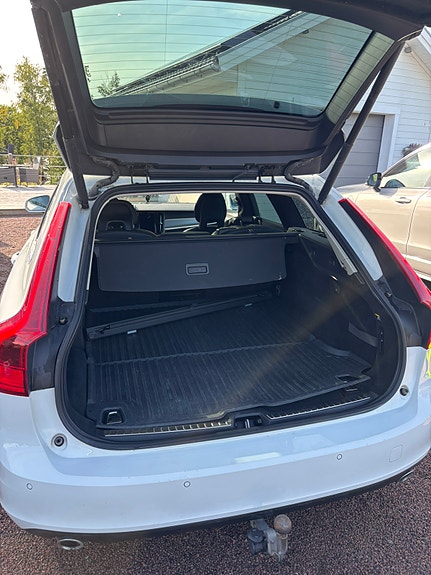 Volvo V90 5 of 10