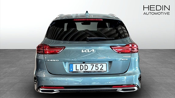 Kia Ceed 5 of 15