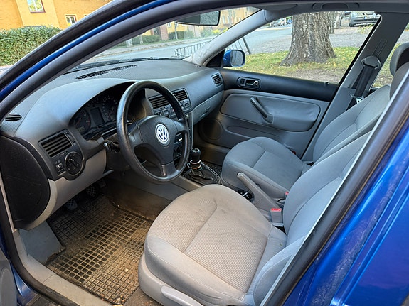 Volkswagen Bora 5 of 7