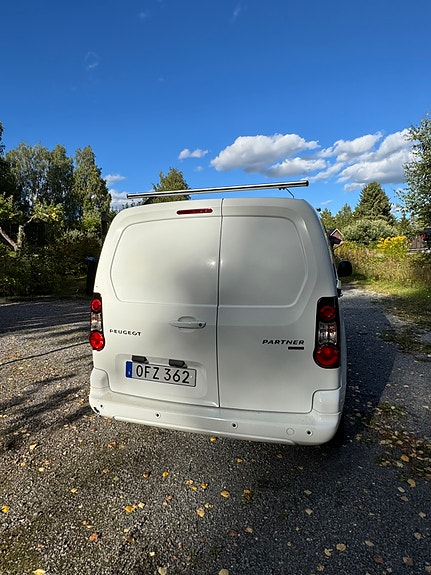 Peugeot Partner 5 of 9