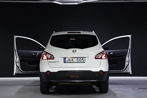 Nissan Qashqai+2 8 of 22