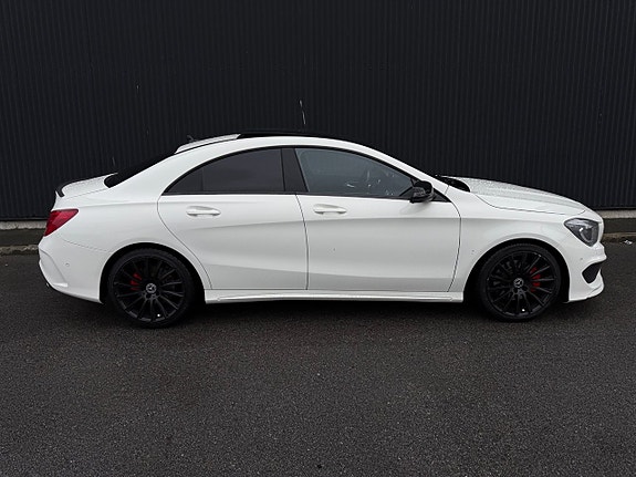 Mercedes-Benz CLA220 d 3 of 16