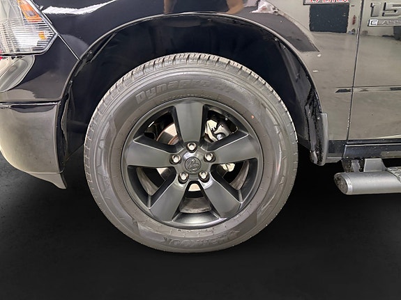 Dodge RAM 1500 18 of 20