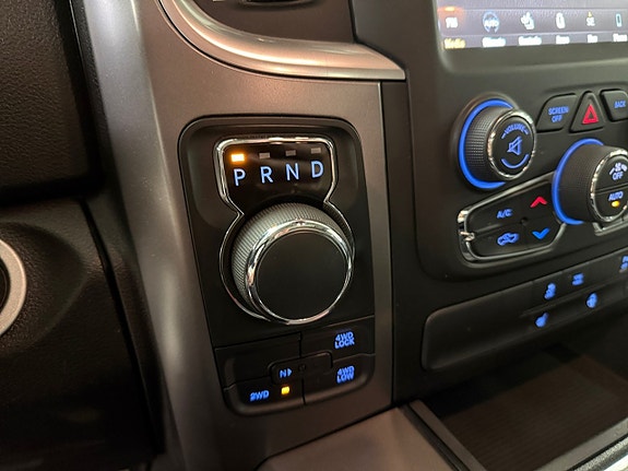 Dodge RAM 1500 14 of 20