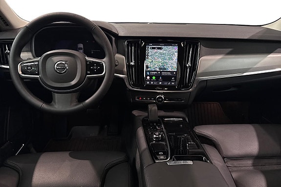 Volvo V90 10 of 22