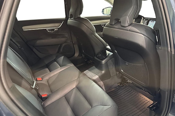 Volvo V90 9 of 22