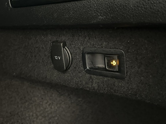 Volkswagen Passat 26 of 30