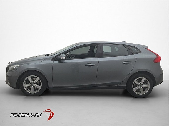Volvo V40 4 of 25