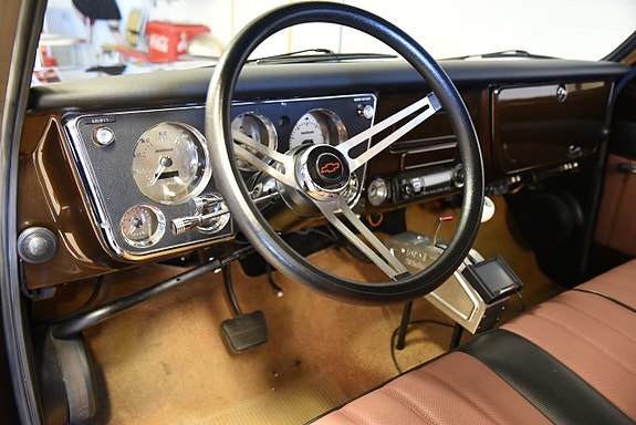 Chevrolet C20 24 of 30