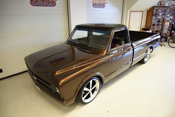 Chevrolet C20 14 of 30