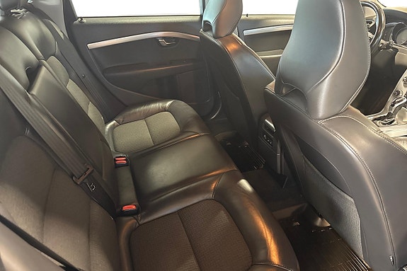Volvo V70 21 of 26