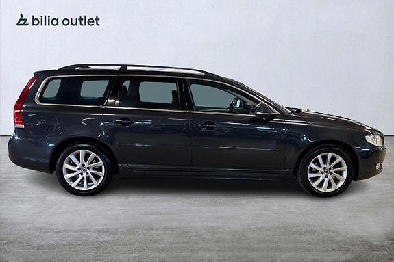 Volvo V70 5 of 26