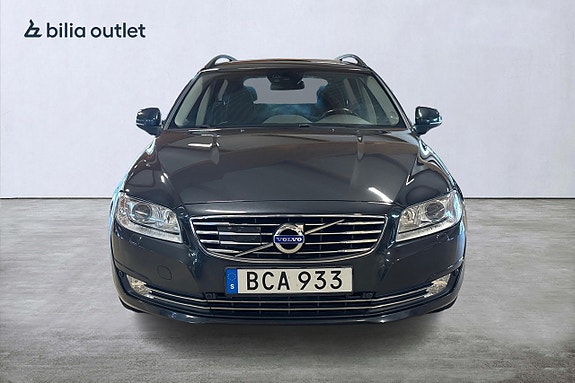 Volvo V70 3 of 26