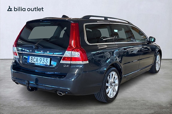 Volvo V70 6 of 26