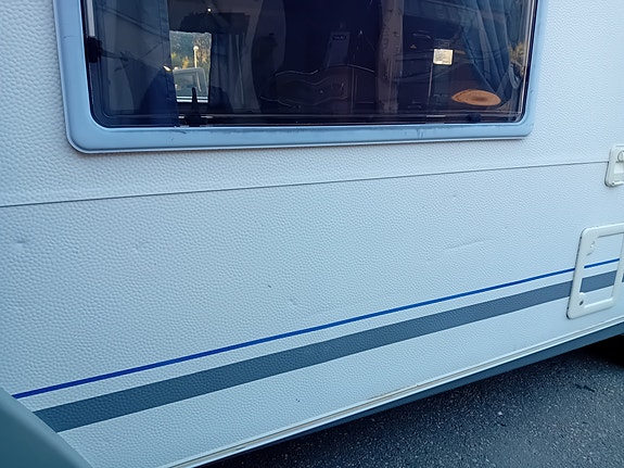 Knaus 560 Azur Royale Fullbredd Dubbelbädd 19 of 19