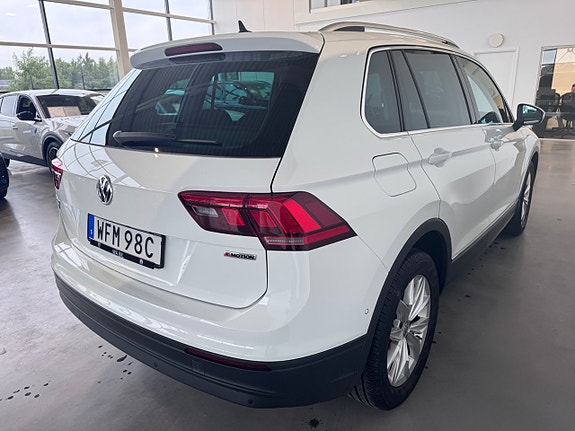 Volkswagen Tiguan 5 of 20