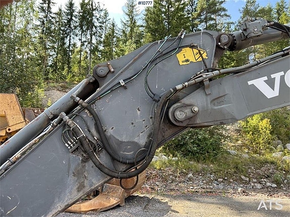 Volvo EC290CL Grävmaskin med redskap VIDEO 21 of 24