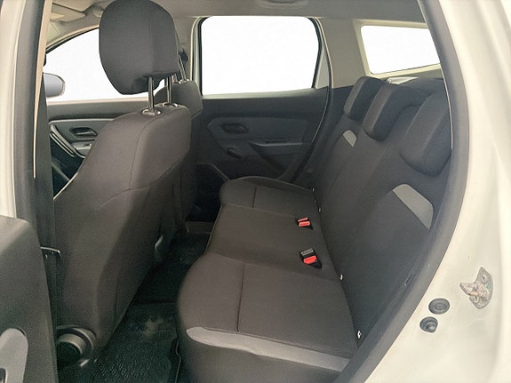Dacia Duster 21 of 26