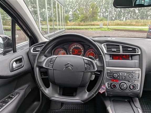Citroen C4 12 of 13